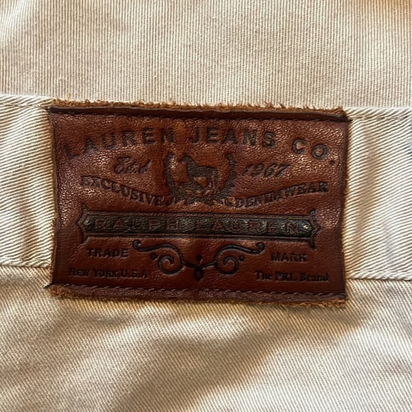 Lauren Ralph Lauren Classic Midcalf Jean Capris Color is Tan Womens Size 12 - Picture 6 of 7